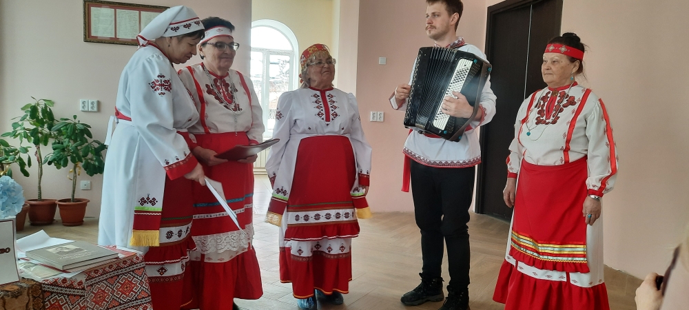 представители чувашского народа